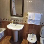 Alonso Hotel 2*