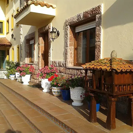 Alonso Hotel 2*