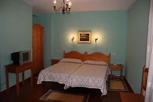 Alonso Hotel