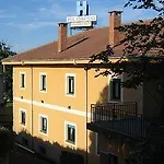 Alonso Hotel