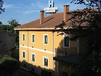 Alonso Hotel