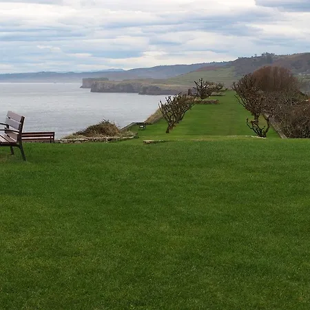 فندق Alonso يانس